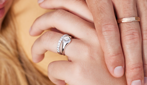 Pečetní prsteny — elegantní vzory | acredo