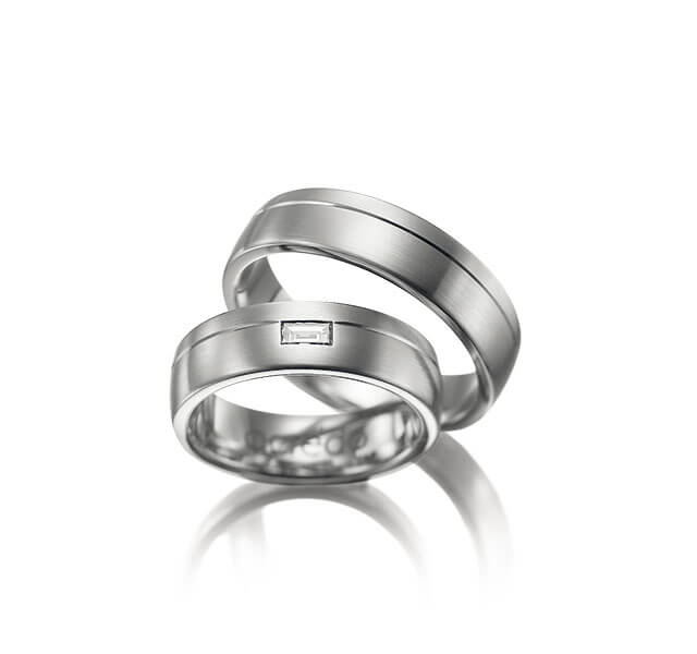 Moderní palladium bílé zlato